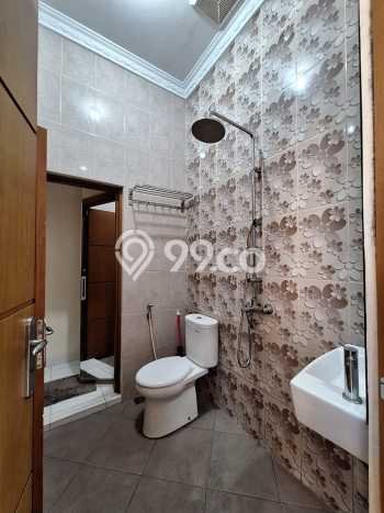 Rumah Minimalis 4 KT LT 132m2 di Pondok Cabe Rumah Minimalis 4 KT LT 132m2 di Pondok Cabe