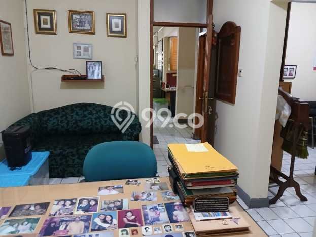 Rumah Elit Modern Siap Huni di Pondok Indah Jakarta Selatan Rumah Elit Modern Siap Huni di Pondok Indah Jakarta Selatan