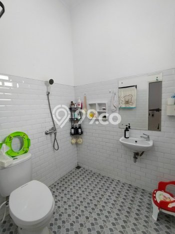 Hunian Cantik Modern Lb 74m2 di Cinere, Depok Hunian Cantik Modern Lb 74m2 di Cinere, Depok