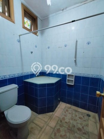 Hunian Mewah Dijual LT 298m2 di Cinere, Depok Hunian Mewah Dijual LT 298m2 di Cinere, Depok