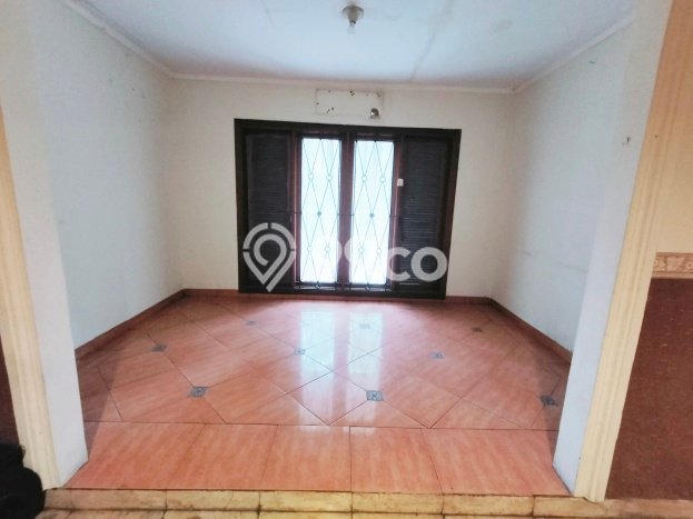 Hunian Mewah Dijual LT 298m2 di Cinere, Depok Hunian Mewah Dijual LT 298m2 di Cinere, Depok
