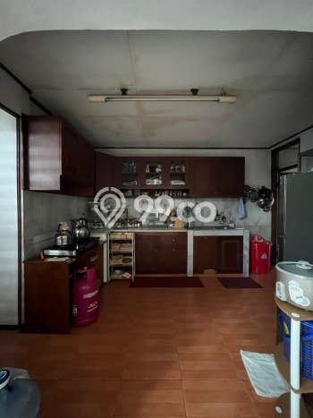 For Sale Rumah 5 Kamar Lokasi Strategis Nyaman dan Strategis di Cinere For Sale Rumah 5 Kamar Lokasi Strategis Nyaman dan Strategis di Cinere