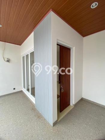 Rumah Luxury Modern Tanpa Renovasi di Pangkalan Jati Depok Rumah Luxury Modern Tanpa Renovasi di Pangkalan Jati Depok