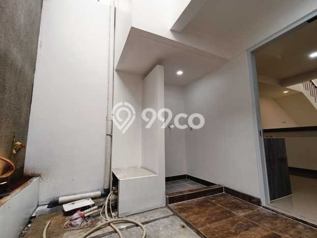 For Sale Rumah 3 Kamar Lokasi Ideal Bagus dan Strategis di Beji For Sale Rumah 3 Kamar Lokasi Ideal Bagus dan Strategis di Beji