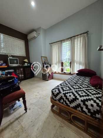 For Sale! Premium House LT 190m2 Desain Elegan di Lebak Bulus For Sale! Premium House LT 190m2 Desain Elegan di Lebak Bulus