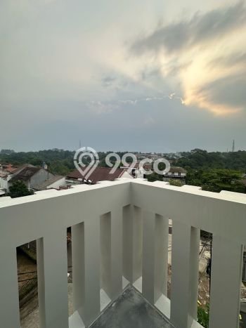 Dijual Cepat Rumah Bagus Siap Huni LB 135m2 di Cinere, Depok Dijual Cepat Rumah Bagus Siap Huni LB 135m2 di Cinere, Depok