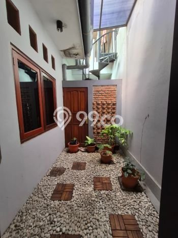 Rumah Modern 3 KT di Pangkalan Jati Depok Unfurnished Rumah Modern 3 KT di Pangkalan Jati Depok Unfurnished