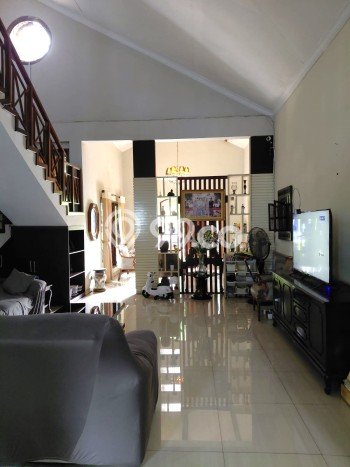 Ready to Use! Luxury House LT 606m2 Desain Elegan di Krukut Ready to Use! Luxury House LT 606m2 Desain Elegan di Krukut