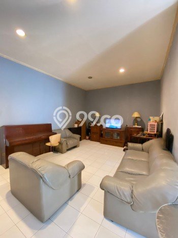 Jual Rumah Favorit Siap Huni LB 277m2 di Cinere, Depok Jual Rumah Favorit Siap Huni LB 277m2 di Cinere, Depok