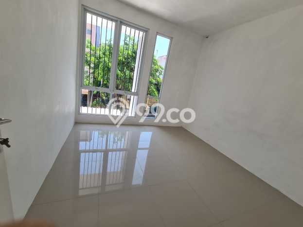 Dijual Cepat Rumah Bagus Siap Huni LB 150m2 di Cinere, Depok Dijual Cepat Rumah Bagus Siap Huni LB 150m2 di Cinere, Depok