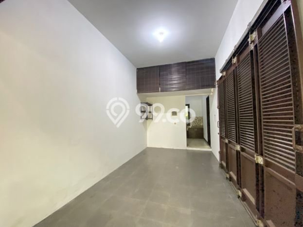 Rumah Kontrakan Jakarta Selatan LT 172m2 LB 185m2 Area Lebak Bulus Rumah Kontrakan Jakarta Selatan LT 172m2 LB 185m2 Area Lebak Bulus