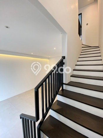 Dijual Rumah Minimalis Bagus Punya 4 KT di Cinere Depok SHM Dijual Rumah Minimalis Bagus Punya 4 KT di Cinere Depok SHM