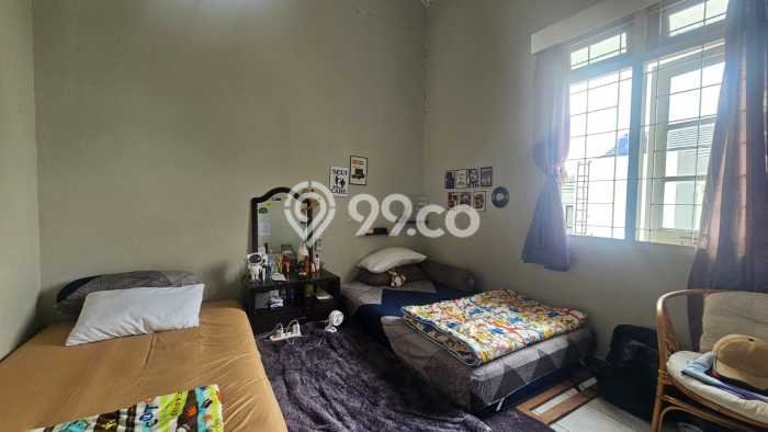 Dijual Rumah 4 Kamar Lokasi Strategis Nyaman dan Strategis di Cinere Dijual Rumah 4 Kamar Lokasi Strategis Nyaman dan Strategis di Cinere