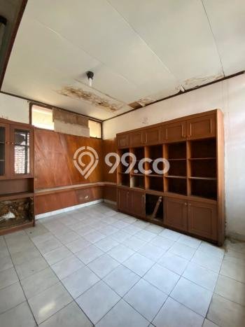Rumah Mewah Siap Huni LT 432m2 di Cinere, Depok Rumah Mewah Siap Huni LT 432m2 di Cinere, Depok