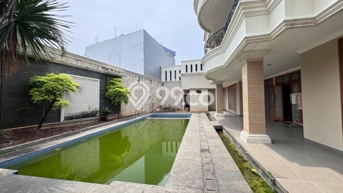Hunian Elit LB 353m2 Siap Huni Desain Elegan di Gandaria, Jakarta Selatan Hunian Elit LB 353m2 Siap Huni Desain Elegan di Gandaria, Jakarta Selatan