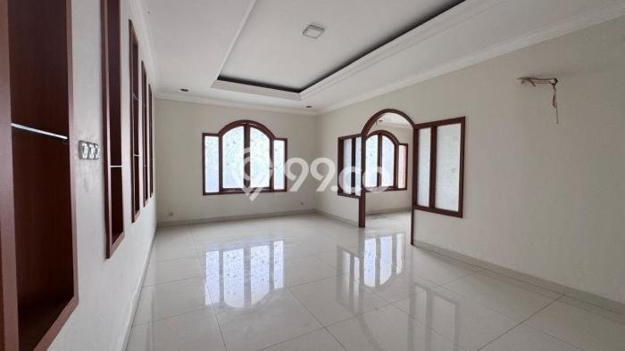 Hunian Elit LB 353m2 Siap Huni Desain Elegan di Gandaria, Jakarta Selatan Hunian Elit LB 353m2 Siap Huni Desain Elegan di Gandaria, Jakarta Selatan