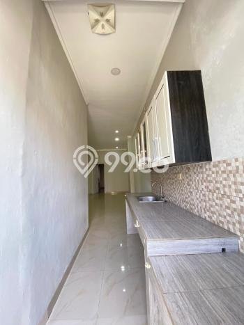 Rumah di Cinere, 3 KM, Lingkungan Premium, LT 128m2m² Bangunan 120m2m² Rumah di Cinere, 3 KM, Lingkungan Premium, LT 128m2m² Bangunan 120m2m²