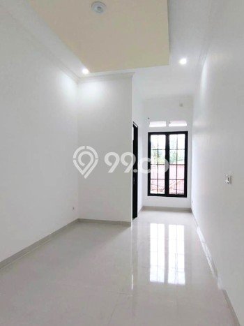 Hunian Eksklusif Dijual LT 180m2 di BSD, Tangerang Selatan Hunian Eksklusif Dijual LT 180m2 di BSD, Tangerang Selatan
