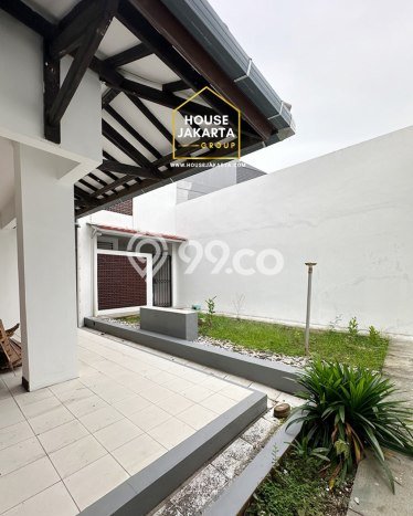 Hunian Eksklusif Dijual LT 314m2 di Kebayoran Baru, Jakarta Selatan Hunian Eksklusif Dijual LT 314m2 di Kebayoran Baru, Jakarta Selatan