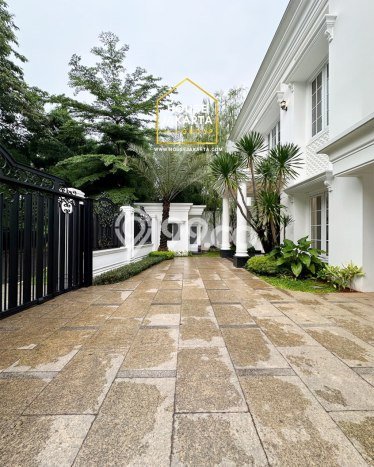 For Sale! Luxury House LT 627m2 Desain Elegan di Pondok Indah For Sale! Luxury House LT 627m2 Desain Elegan di Pondok Indah