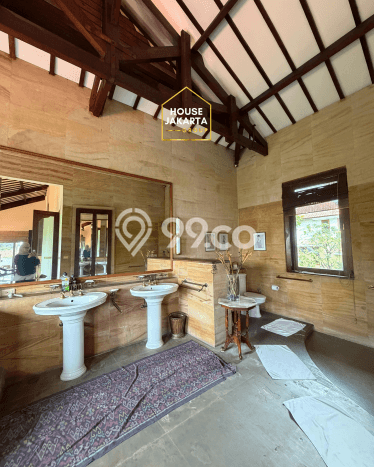 Rumah Elit Modern Siap Huni di Pejaten Jakarta Selatan Rumah Elit Modern Siap Huni di Pejaten Jakarta Selatan