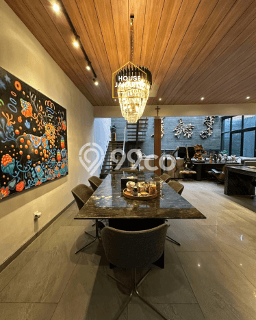 Hunian Elit LB 263m2 Siap Huni Desain Elegan di Alam Sutera, Tangerang Hunian Elit LB 263m2 Siap Huni Desain Elegan di Alam Sutera, Tangerang