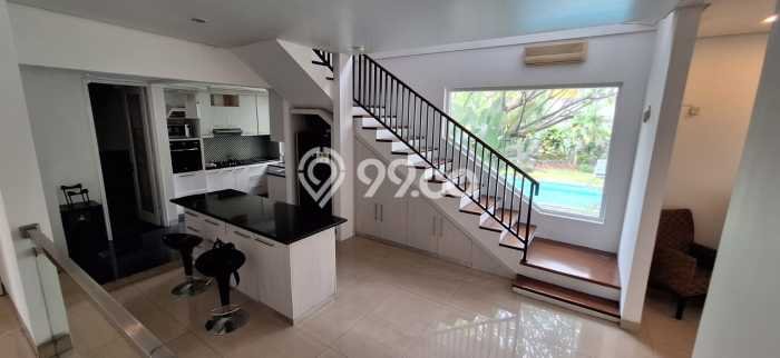 Rumah kawasan , 3 KM, View Indah, LT 600m2m² LB 300m2m² Rumah kawasan , 3 KM, View Indah, LT 600m2m² LB 300m2m²