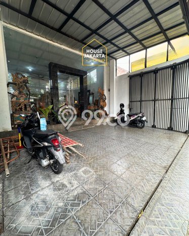 FOR RENT! Ruko di Kemang Cocok untuk Bisnis 200m2 FOR RENT! Ruko di Kemang Cocok untuk Bisnis 200m2