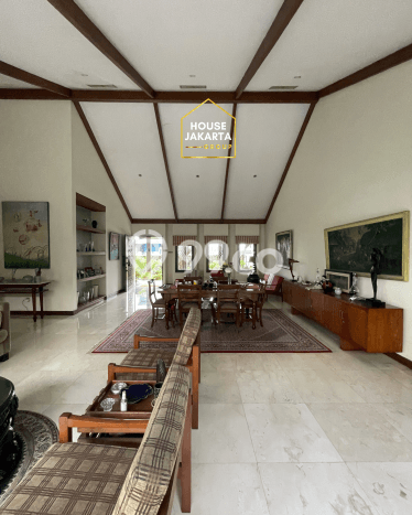 Hunian Elit LB 236m2 Siap Huni Desain Elegan di Cipete, Jakarta Selatan Hunian Elit LB 236m2 Siap Huni Desain Elegan di Cipete, Jakarta Selatan