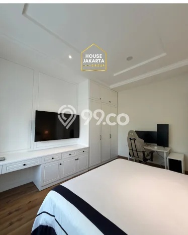 Hunian Minimalis Disewakan di Kemang Jakarta Selatan 5 KT & 4 KM Hunian Minimalis Disewakan di Kemang Jakarta Selatan 5 KT & 4 KM