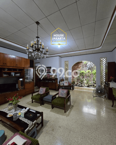 Rumah Luxury Modern Tanpa Renovasi di Tanah Kusir Jakarta Selatan Rumah Luxury Modern Tanpa Renovasi di Tanah Kusir Jakarta Selatan