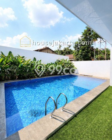 Hunian Elit LB 250m2 Siap Pakai Desain Elegan di Cipete, Jakarta Selatan Hunian Elit LB 250m2 Siap Pakai Desain Elegan di Cipete, Jakarta Selatan
