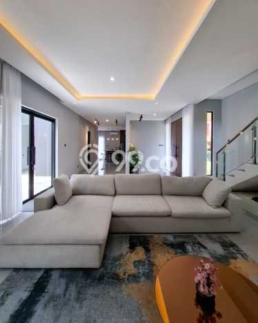 For Sale Rumah Mewah Exclusive di BSD, Tangerang Selatan For Sale Rumah Mewah Exclusive di BSD, Tangerang Selatan