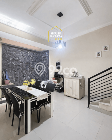 For Sale! Luxury House LT 117m2 Desain Modern di Pondok Kelapa For Sale! Luxury House LT 117m2 Desain Modern di Pondok Kelapa