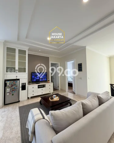 Hunian Minimalis Disewakan di Kemang Jakarta Selatan 5 KT & 4 KM Hunian Minimalis Disewakan di Kemang Jakarta Selatan 5 KT & 4 KM