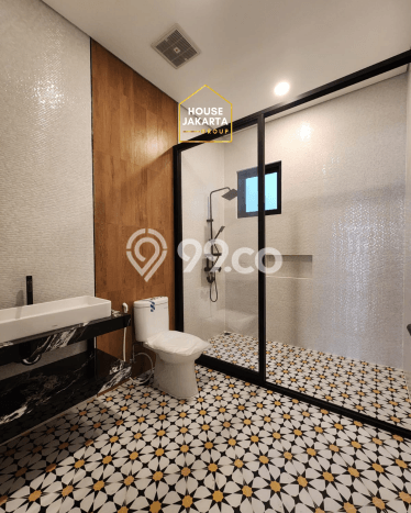 Rumah Luxury Modern Tanpa Renovasi di Ampera Jakarta Selatan Rumah Luxury Modern Tanpa Renovasi di Ampera Jakarta Selatan