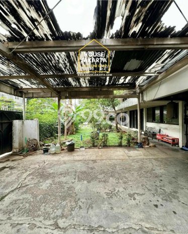 Hot Offer Hunian Premium Ideal dan Luas di Kebayoran Lama, Jakarta Selatan Hot Offer Hunian Premium Ideal dan Luas di Kebayoran Lama, Jakarta Selatan