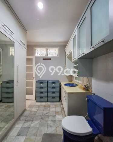 For Sale! Luxury House LT 529m2 Desain Modern di Cipete For Sale! Luxury House LT 529m2 Desain Modern di Cipete