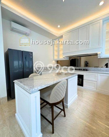 Rumah Mewah Dijual LT 161m2 di Kebayoran Baru, Jakarta Selatan Rumah Mewah Dijual LT 161m2 di Kebayoran Baru, Jakarta Selatan