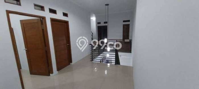 Dijual Cepat Rumah Bagus Siap Huni LB 180m2 di Antapani, Bandung Dijual Cepat Rumah Bagus Siap Huni LB 180m2 di Antapani, Bandung