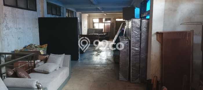 Ruko Dijual di Bandung LT 317m2 & LB 700m2 Lokasi Terbaik! Ruko Dijual di Bandung LT 317m2 & LB 700m2 Lokasi Terbaik!