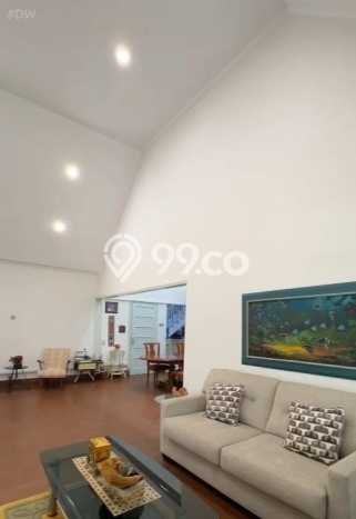 Rumah Elit Modern Tanpa Renovasi di Sayap Dago Bandung Rumah Elit Modern Tanpa Renovasi di Sayap Dago Bandung