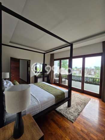 Vila Kawasan , Area 400m2m², Dekat ke Pusat Kota Vila Kawasan , Area 400m2m², Dekat ke Pusat Kota