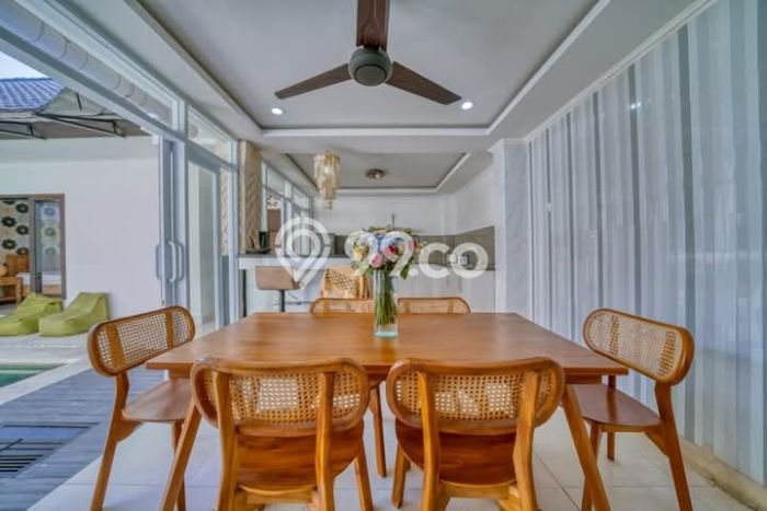 PELUANG INVESTASI! Vila Kawasan Jimbaran, Luas 200m², Prospek Bagus PELUANG INVESTASI! Vila Kawasan Jimbaran, Luas 200m², Prospek Bagus
