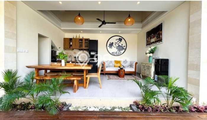 FOR SALE! Vila di Jimbaran, Area 200m², Posisi Strategis FOR SALE! Vila di Jimbaran, Area 200m², Posisi Strategis