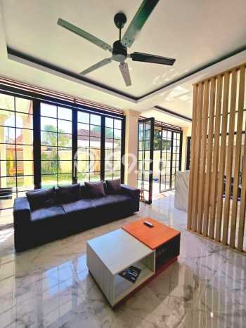 Vila di , Area 495m2m², Lingkungan Nyaman Vila di , Area 495m2m², Lingkungan Nyaman