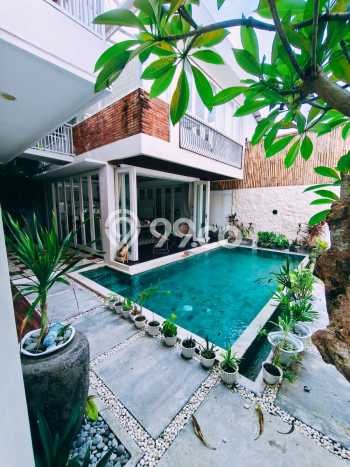 Lokasi Strategis! Vila Kawasan , Area 200m2m², Kondisi Terbaik Lokasi Strategis! Vila Kawasan , Area 200m2m², Kondisi Terbaik