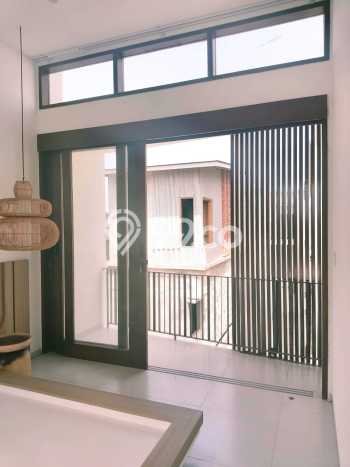 Vila Kawasan , Dimensi 100m2m², Dekat dengan fasilitas umum Vila Kawasan , Dimensi 100m2m², Dekat dengan fasilitas umum