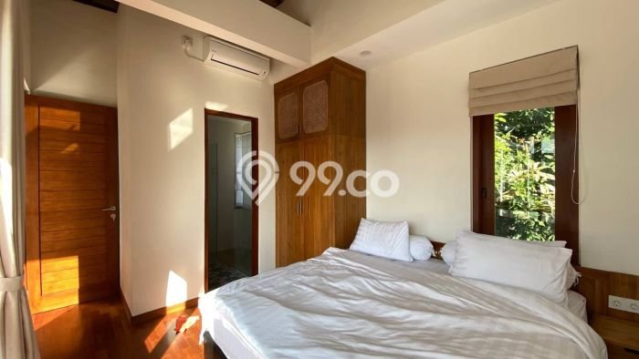 FOR SALE! Vila Kawasan , Area 130m2m², Posisi Premium FOR SALE! Vila Kawasan , Area 130m2m², Posisi Premium