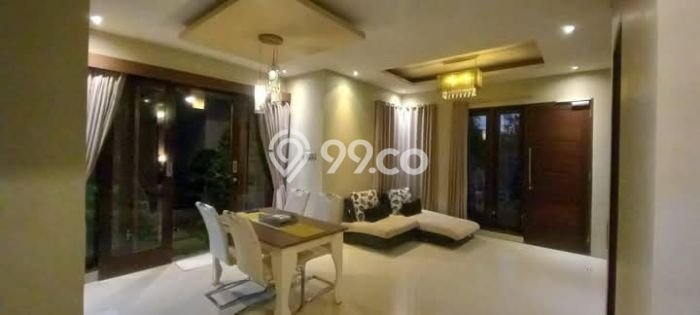 FOR SALE! Vila Kawasan Jimbaran, Luas 237m², Lokasi Strategis FOR SALE! Vila Kawasan Jimbaran, Luas 237m², Lokasi Strategis